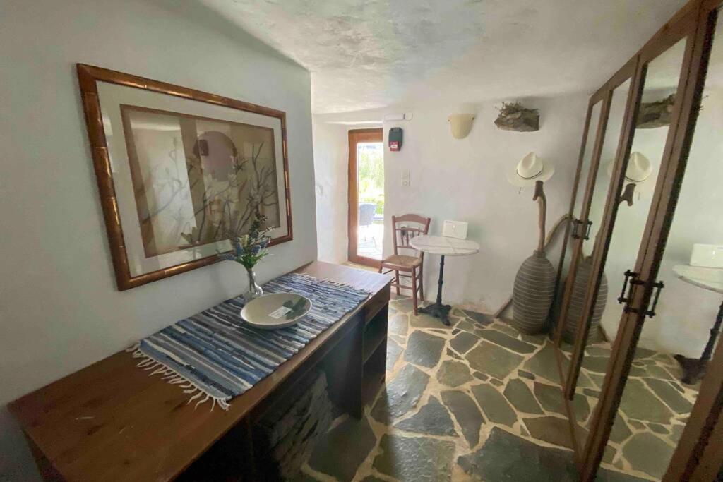 The Old Stone Cottage Karystos  Esterno foto